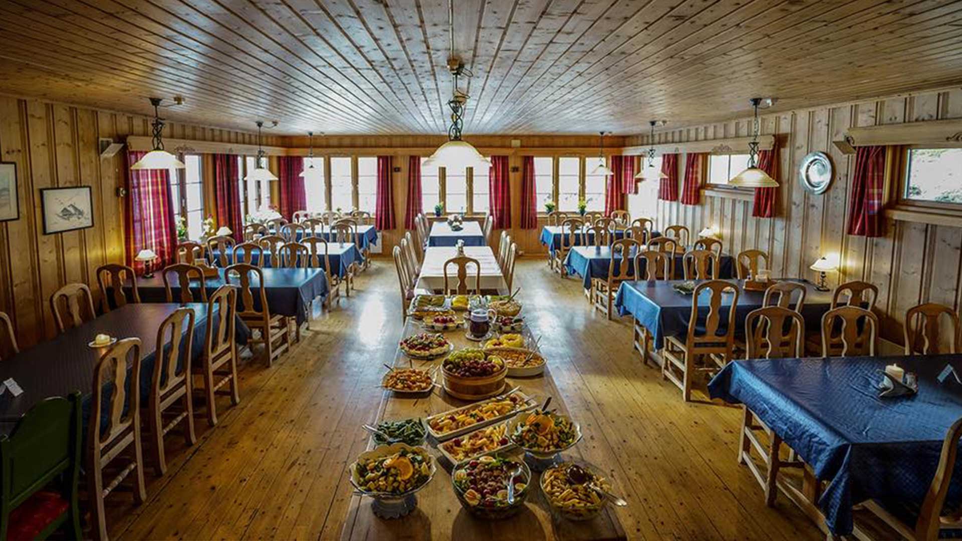 Høstsamling ved porten av Rondane