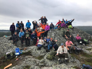 FjellTid-gjengen på toppen av Trona i Øvre Svatsum