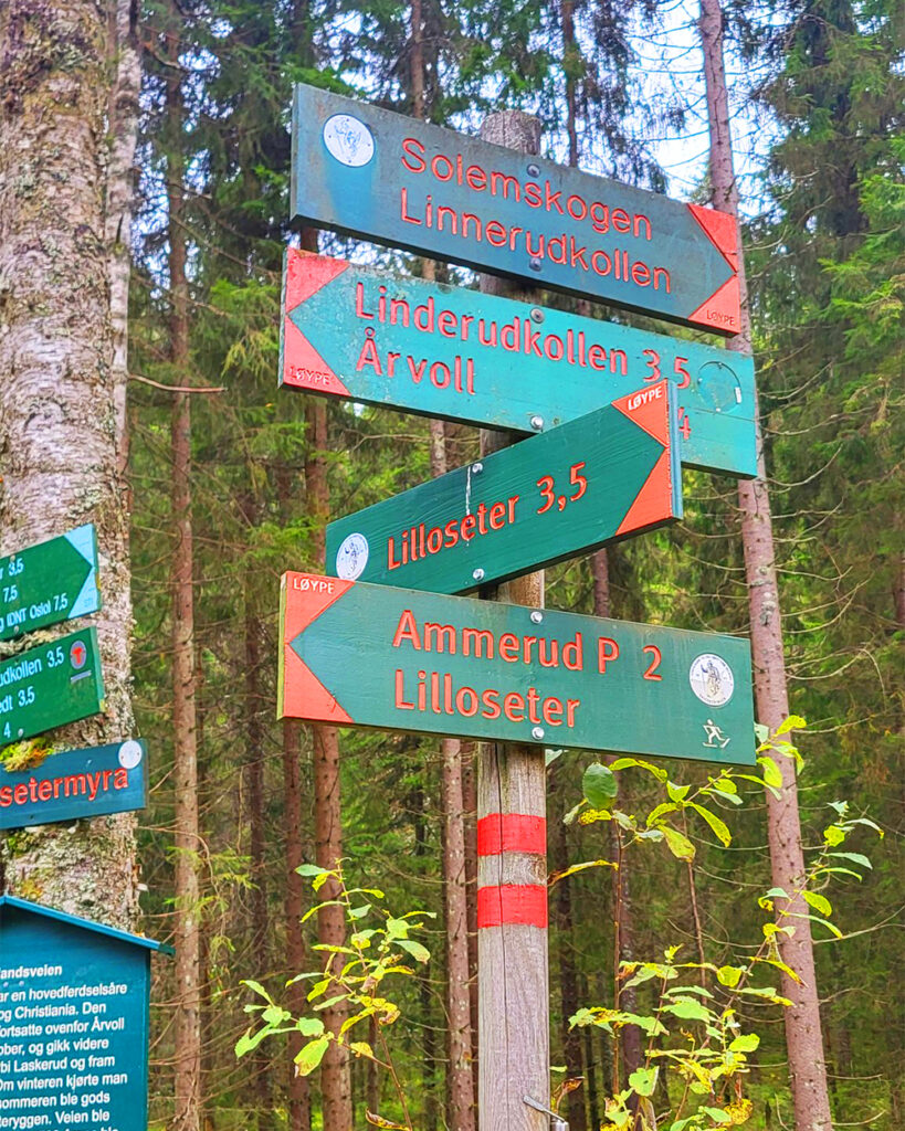 Skilting turstier solemskogen, Linderudkollen Årvoll, Ammerud seter og Lilloseter.