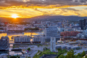 beautiful-sunset-seen-in-oslo.