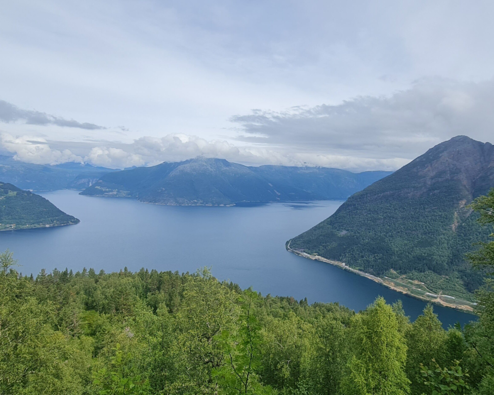 Dronningstien Hardanger: Guide til rutevalg og sesong